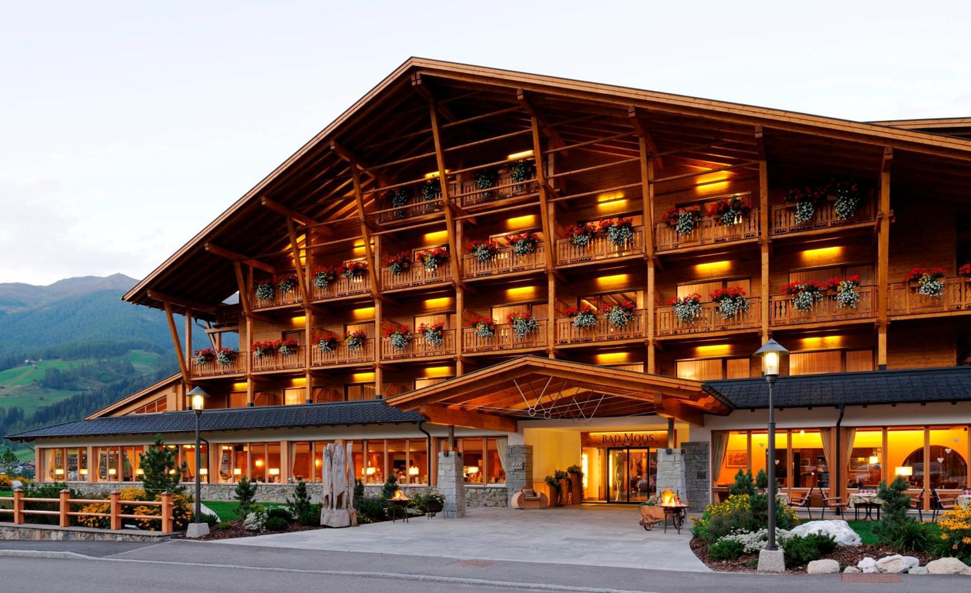 Bad Moos - Aqua Spa Resort Sexten Exterior foto
