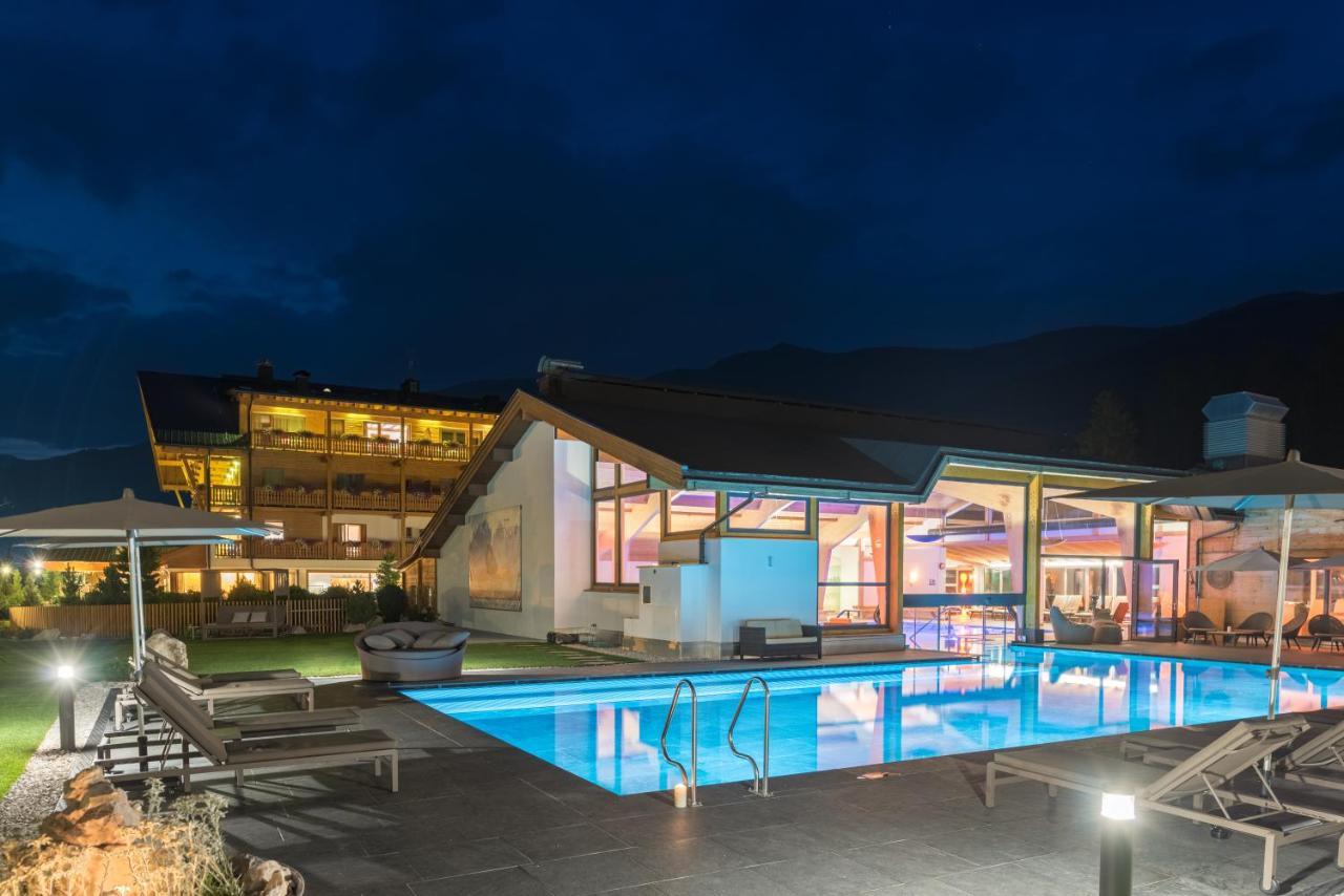 Bad Moos - Aqua Spa Resort Sexten Exterior foto